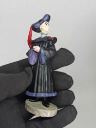 Disney Notre Dame'ın Kamburu Yargıç Claude Frollo Figürü Vintage 1996
