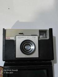 KODAK İNSTAMATİC 25 FOTOĞRAF MAKİNESİ KOLEKSİYON ÜRÜNÜ
