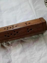 Tütsü Yakma Kutusu;TÜTSÜLÜK