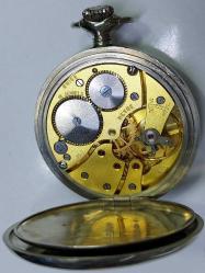 İSVİÇRE REVUE MARKA ORİJİNAL ANTİK KURMALI MUHTEŞEM BAKIMLI BEYAZ KADRAN AKTİF CEP SAATİ AA1EEE1 NADİR