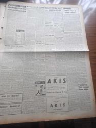 Vatan Gazetesi - Turkish Newspaper - 14 Şubat 1959 - vatandaş Bayar'a ve vatandaş Menderes'e yazan Ahmet Emin Yalman Başmakale - Dünkü kardan sonra Sultanahmet fotoğraf - Kasım Gülek'in masuniyeti kaldırılıyor - Adnan Menderes Yunan dostluğunu övdü - milletvekili maaşına zam meselesi yeniden karıştı - 6 yıldır evli kadın Şahsine Üçgül erkek oldu fotoğraf - Japon caz yıldızı Peggy Hayama Ankara'ya geldi fotoğraf - Orhan Kemal'in bir büyük hikayesi küçücük Yazı Dizisi - Rusya Assuan barajı için Mısır'a 400 milyon ruble yardım edecek - Ülkücü gazeteciliğe bir örnek Rochefort yazan Oktay Akbal - Briç masasında cinayet yazan agatha christie yazı dizisi - Fenerbahçe son maçını Adaletle yapıyor - Adaletin iki gollü galibiyeti liderliği Galatasaray'a verecek - Basketbolda Galatasaray Darüşşafaka oynuyor - Beşiktaşlı B. Ahmet Gürcan Münir Ve Recep yarın oynayamayacaklar - Ankara İstanbul Radyosu Programı - geçen sene Fenerbahçe'nin şampiyonluk sevinci Can Bartu Akgün ve Szekely fotoğraf