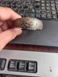 Üzerinde Osmanlıca Yadigar yazılı  Osmanlı dönemi savatlı gümüş Bilezik