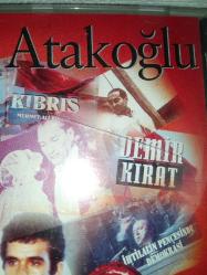 CD Fahir Atakoğlu Demir kırat. Orijinal 1994 baskı. Disk 10 üzerinden 9. sorunsuz çalışıyor. Koleksiyonluk