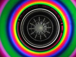 CD Fahir Atakoğlu Demir kırat. Orijinal 1994 baskı. Disk 10 üzerinden 9. sorunsuz çalışıyor. Koleksiyonluk