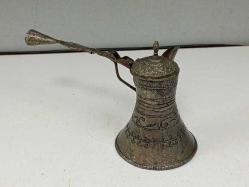 Eskilerden Katlanır Saplı Büyük Bakır Kahve Cezvesi