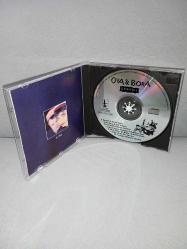 Cd Oya & Bora Saraylı albümü. Orijinal 1994 kırmızı bandrollü dönem baskı albüm. Disk 10 üzerinden 9 sorunsuz çalışıyor koleksiyonluk