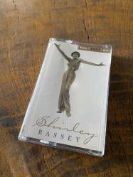 SHIRLEY BASSEY ‎- THE BEST OF SHIRLEY BASSEY - KASET