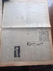 Vatan Gazetesi - Turkish Newspaper - 3 Mayıs 1953 - akla gelen çareler yazan Ahmet Emin Yalman Başmakale - 30 bin komünist Laos başkentini sardı - Hasan Akcanlı isimli vatandaş bir iddiaya göre karakolda dövülerek öldürüldü fotoğraf - Irak Kralı Faysal ve Ürdün Kralı Hüseyin Dün törenle taç giydiler fotoğraf - Kore'deki yaralı esirlerimiz Türkiye yolunda - Tokyo Askeri Hastanesi'nde müttefiklere teslim edilen Türk esirleri İbrahim Yavaş Ömer Ulu Davut Acar Ve Halit Küçük fotoğraf - Sirkeci hattında elektrikli tren - Korgeneral Muzaffer Göksenin emekliye ayrıldı fotoğraf - Naboland süvarisi Oscar Lorentzon için İsveç'te de tahkikat açılacak - Amerikan Büyükelçisi Mc Ghee istifasına dair demeç verdi - Kadınlar tekkesi yazan Refik Halit Karay Yazı Dizisi - kaplıca ve maden sularımız yazan doktor Kemal Saraçoğlu - Profesör Doktor Talat Çamlı jübilesi yapıldı - Mısır İngiltere'nin Süveyş tahliyesinde ısrar ediyor - Amerika kongre kütüphanesinde Türkçe eserler - Orta Oyunu - Istanbul radyosu