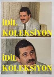 CAZ MÜZİĞİN SEVİLEN İSİMLERİNDEN BATERİST ASIM EKREN'İN ORİJİNAL 2'Lİ FOTOĞRAF SETİ - 12,5 x 9 cm EBADINDA - ASIM EKREN KONUŞURKEN YAKINDAN ÇEKİLMİŞ NET KALİTEDE 2 FOTOĞRAF