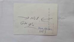 CAZ MÜZİĞİN SEVİLEN İSİMLERİNDEN BATERİST ASIM EKREN'İN ORİJİNAL 2'Lİ FOTOĞRAF SETİ - 12,5 x 9 cm EBADINDA - ASIM EKREN KONUŞURKEN YAKINDAN ÇEKİLMİŞ NET KALİTEDE 2 FOTOĞRAF