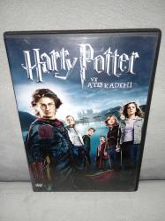 Dvd  Harry Potter ve ateş kadehi. Orijinal Türkçe dublaj ve altyazı seçenekli. Disk 10 üzerinden 9.9 temiz Sorunsuz çalışıyor. Koleksiyoluk