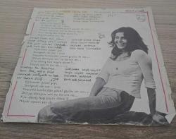 MELİKE DEMİRAĞ-SADECE KAPAK