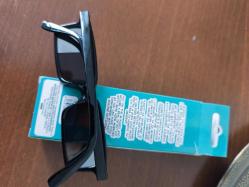 Arkayı gösteren casus gözlüğü