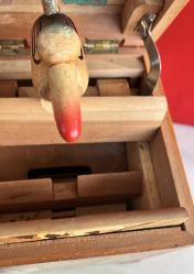 Vintage Ahşap Kuşlu Sigara Sunumluğu