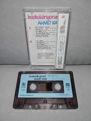 Kaset Ahmet Kaya başkaldırıyorum. Orijinal 1988 Kağıt Baskı. Kartonet tertemiz. kasette yazı var, sorunsuz çalışıyor