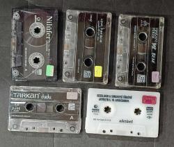 KARTONETSİZ TÜRKÇE POP KASET LOTU * LOT 245 * NİLÜFER * IŞIN KARACA * HAKAN PEKER * SEZEN AKSU * TARKAN