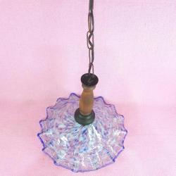 VINTAGE MURANO TARZI EL İŞİ , MAVİ BEYAZ RENK OPALİN BENEKLİ , KENARLARI VOLANLI KIVIRCIK CAMLI AVİZE SARKIT