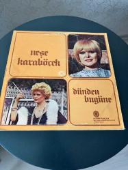 NEŞE KARABÖCEK DÜNDEN BUGÜNE PLAK