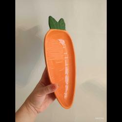 Havuç Form Seramik Tabak/Kase