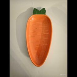 Havuç Form Seramik Tabak/Kase