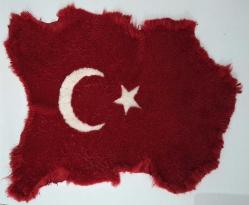 KUZU POSTUNDAN YAPILMIŞ KÖK BOYA, TÜRK BAYRAĞI DUVAR HALISI