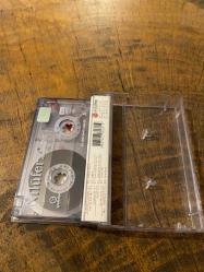 NİLÜFER - OLUR MU OLUR MU / GÖZÜNAYDIN - KASET