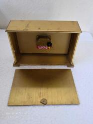 ANGELUS DEV BOY PİRİNÇ ŞöMiNe - KoNSoL SAATİ. PİLLİ . İTALYAN 1975 OTEL İÇİN ÖZEL YAPIM  .....22X7X15 cm çalışır durumda