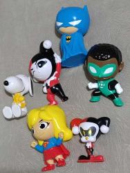 Çizgi film animasyon kahramanları karakter figür oyuncak set Batman Harley Quinn Tweety Snoopy vb. Koleksiyon nostalji tasarım dekor hediye vintage retro hobi minyatür diorama reklam promosyon