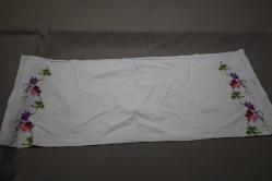 ÇİÇEK İŞLEMELİ ETAMİN YASTIK