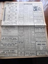 Zafer Gazetesi - Turkish Newspaper - 29 Aralık 1957 - sosyal sigorta kanunlarının tatbikat sahası genişletiliyor - 200 milyon lira sarfiyle 27 hastane kurulacak - iş yerlerinin sayısı 23 bine yaklaştı sigortalıların adedi de 600 bin - kaymakamlar kura çekti fotoğraf - Reisicumhur Celal Bayar Dün büyük bir törenle hizmete giren İstanbul'daki Kızılay ikinci kan merkezine geldiği sırada fotoğraf - İstanbul'da yeni açılan ikinci kan merkezinde Milli Müdafaa Vekili Şemi Ergin kan veriyor fotoğraf - Samsun çikolata fabrikası bitti - Tarsus Çukurova Çırçır fabrikası tamamen yandı - Kıbrıs valisi Hugh Foot Yarın İngiltere'ye hareket ediyor - Radyo ve haberler yazan Hikmet Münir Ebcioğlu - S.O.S. yazan Agatha Christie yazı dizisi -  Akbank - Grup Boks birincilikleri dün neticelendi - Kara günlerim filmi başrolde Gönül Beyhan Atıf Kaptan park ve sus sinemasında - cici gelin filmi başrolde Brigitte Bardot büyük sinemada - Gar  gazinosunda aile matinesi - federasyon azaları belli oldu Niyazi Sel