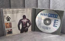 BOBBY BROWN HİTS REMİXED CD ALBÜM. KARTONETİNDE LEKELER VAR. ONUN DIŞINDA KONDİSYON YÜKSEK KOLEKSİYONLUK ÇOK NADİR