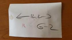 TÜRK HEKİM ve SİYASETÇİ, 1968-1973 İSTANBUL BELEDİYE BAŞKANI DOKTOR FAHRİ ATABEY'İN ORİJİNAL FOTOĞRAFI - 18 x 12 cm EBADINDA - DR. FAHRİ ATABEY, BAŞBAKANLIK BİNASI GİRİŞİNDE HATIRA POZU VERİRKEN ÇEKİLMİŞ BİR KARE