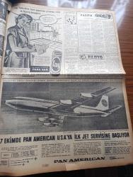 Yeni İstanbul Gazetesi - Turkish Newspaper - 6 Ekim 1958 - Dünya çocuk günü yazan Habip Edib Törehan Başmakale - Beşli konferans için Yunanistan'ın cevabı - İstanbul'un 36. Kurtuluş yıldönümü - 6. Dünya çocuk günü kutlanıyor - 142 işçi dün okmeydanı'nda ev sahibi oldu fotoğraf - İstanbul halkının ziyaretine açılacak olan milli sanayi sergisi devlet demiryolları standı fotoğraf - Diyanet işleri reisi Eyüp Sabri Hayırlıoğlu istifa etmeyecekmiş - Beşinci Fransız Cumhuriyeti doğdu - Adnan Menderes'in tetkikleri - Hilton oteli yiyecek fiyatlarına zam yaptı - Burç falınız - Ankara İstanbul Teknik Üniversite radyo programı - Fenerbahçe Beşiktaş'ı 4 1 yendi fotoğraflar - soyunma odalarında fenerbahçelileri tebrik eden Beşiktaş antrenörü Remondini hakem Faik Gökay'dan şikayet etti - Karagümrük takımı 29 Ekim'de İzmir'de - kadınlar arası yüksek atlama rekoru - Şeref Has - Can Bartu - Atan kazandı Yazan Sulhi Garan - ligde son puan durumu - Refik Koraltan Bursa'da - pul borsası açıldı - karikatür