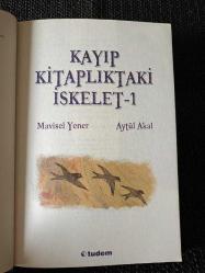 KAYIP KİTAPLIKTAKİ İSKELET-1 YAZARINDAN İMZALI ( A. A )