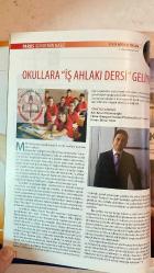 PAROS ÇOK KÜLTÜRLÜ YAŞAM DERGİSİ - OCAK 2013 SAYI: 16  MERYEM ANA - ÇOCUK İSA - AZİZE ANNA - ÇOCUK VAFTİZCİ YUHANNA - LEONARDO DA VİNCİ - LOLITA ASİL - SONIA DERMAN HARLAN - GEORGI KOSTANDOV - MELODİ ÖZER - ARSEN YARMAN - ŞAHAN ARZRUNİ - KURKEN ALEMŞAH - HERA BENLİOĞLU - CECILIA BARTOLI - ALİN TAŞCİYAN - KEVORK MALİKYAN - LİLİ BAROKAS - TATYANA ÇELİKTOP - TALITA BAKIŞLI - MARIANNA VASİLYADİS - SARKIS PAÇACI - ÖMER DİNÇER - MUSTAFA SARIGÜL - HARUN KAYA - VASKEN BARIN - MONİK BERKEL - MUAMMER YILDIZ - MEHMET ÖKLÜ - GÜRBÜZ AKBULUT - HAYR HAGOPOS ÇOPURYAN - ARMAN KAMAR - BERÇ MENZİLCİYAN - EVA ORAKYAN - KAREKİN BARSAMYAN  YENİ YIL YENİ UMUTLAR YENİ BAŞLANGIÇ - NOEL BABA’DAN MEKTUP - EN RENKLİ EĞLENCELER GAZİNOLARDA - MISIR ÇARŞISI’NIN TOHUMCU STEFAN’I - CADILAR AKBİL KULLANIR - HÜZÜNLÜ KONAĞIN ÖYKÜSÜ - İSTANBULLU BULGARLAR VE ESKİ İSTANBUL - İSTANBUL’UN BİZANS SURLARI VE KAPILARI - ERMENİ TIP TARİHİ - BENİM ŞARKIM - HERA BENLİOĞLU YİNE BÜYÜLEDİ - MÜZİK - SİNEM– TAM TAKIM EKSİKSİZ 188 SAYFA