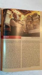 PAROS ÇOK KÜLTÜRLÜ YAŞAM DERGİSİ - EKİM 2012 SAYI: 13  NURHAN TERSAKYAN - ALEKSANDR KARATEODORİ PAŞA - ARSINEE KHANJIAN - ARİS NALCI - SOSGALI KALUST - SONA TORKUMOĞLU - RAFFI PORTAKAL - MAYA PORTAKAL - SAİT SUSİN - LOLITA ASİL - ALİN TAŞCİYAN - ANI SETYAN - VARTAN PAÇACI - SARKİS PAÇACI - ARSEN YARMAN - TURGAY TUNA  DALIŞ TUTKUNUNA VURGUN BİLE VIZ GELİR - MARMARAY PROJESİ - SULTAN ABDÜLHAMİT’İN DANIŞMANI - DAĞI GERÇEKTEN TIRMANMAK - BİR YUMRUĞUYLA ORTALIĞI TITRETEN KALUST - PAROS’UN 1. YILDÖNÜMÜ - NESİLDEN NESİLE MÜZAYEDECİLİK - SÜRYANİ TOPLUMUNUN DÜNÜ VE BUGÜNÜ - YAŞASIN SANAT - SİNEMA - MESROB MAŞDOTS NİŞANI - YENİDEN RUMCA YAYINCILIK - ÇANAKKALE BİENALİ - MEZOLİTİK VE NEOLİTİK ÇAĞ SANATI - SOSYAL FOBİ - KASSANDRA’NIN LANETİ - ŞİŞLİ SPOR SEZONU - BULGARİSTAN-ERMENİSTAN MAÇI - MUTFAK - BİTKİ - BULMACA - MODA - SATRANÇ - BURGAZ OLALI - MAMIGONYANLARIN NESİLDEN NESİLE ÖYKÜSÜ - ARA GÜLER FOTOĞRAFÇILIK VAKFI - VAN’DA AYİN TURİZMİ - AYA YORGİ AYİNİ - SURP PI – TAM TAKIM EKSİKSİZ 132 SAYFA