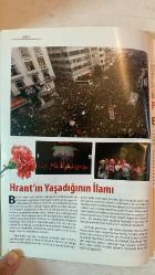 PAROS ÇOK KÜLTÜRLÜ YAŞAM DERGİSİ - ŞUBAT 2012 SAYI: 5  MAYA PORTAKAL - ARSEN YARMAN - TURGAY TUNA - ELENİ - CENK TAŞKAN - MAJAK TOŞİKYAN - MARAL - MONICA MOLINA - TALİN AĞDERE - SARKIS PAÇACI - VARTAN PAÇACI - HRANT DİNK - KARİN KARAKAŞLI - MUSTAFA SARIGÜL - ALFRED - FOTİ HRİSTİDİS  ÜNLÜ TASARIMLARI İSTANBUL’A TAŞIDI - ASIL KARNAVAL’DAN BÜYÜK ORUÇ’A - GOMİDAS’IN SON EVİ - HRANT’IN YAŞADIĞININ İLAMI - YUNAN’IN UMUDU SUYUN BU YAKASI - NOEL VE VAFTİZ - DZINUNT KUTLAMALARI - DETROIT’TE DANSÖZLÜ YILBAŞI - BULGAR KARNAVALI - YILIN İLK SEVGİ SOFRASI - SİYASET PİYANGOSU - ESKİ İSTANBUL’A YOLCULUK - ALFRED’İN DİYECEKLERİ VAR - RÜYA ÜLKESİ HİNDİSTAN - ESKİ BAKIRKÖY VE YEŞİLKÖY PORTRELERİ - DÜNYAYI DEĞİŞTİREN FİLMLER - DERSAADET’TE DALİ GÜNLERİ - BERLİNALE’YE GERİSAYIM - RUHUMU PERDE VE SAHNEYLE TAMİR ETTİM - HAYATIN TAM İÇİNDEN - ÇOCUKLUK TUTKUSU - MARAL SAHNEDE - SINAV KAYGISI - LEFTER: BİR DAHA GELMEZ - İNTERNET’İN EROİNDEN FARKI YOK - SEVGİLİLER GÜNÜ’NDE NE ALMA – TAM TAKIM EKSİKSİZ 100 SAYFA