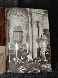 ATATÜRK ve ANITKABİR ( ÖZEL BASKI ) YAZARINDAN İTHAFLI İMZALIDIR.