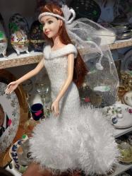 BEBEK, VİNTAGE PLASTİK BEBEK, EL EMEĞİ KIYAFETLERİ OLAN  BEBEK. 30 cm.