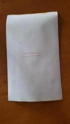 TÜRK HEKİM ve SİYASETÇİ, 1968-1973 İSTANBUL BELEDİYE BAŞKANI DOKTOR FAHRİ ATABEY'İN ORİJİNAL BÜYÜK BOY 2'Lİ FOTOĞRAF SETİ - 24 x 14 cm  EBADINDA - DR. FAHRİ ATABEY, ESKİ BİR YAPININ MERDİVENLERİNİ İNİP ÇIKARKEN ÇEKİLMİŞ 2 FARKLI KARE. (GÜNDÜZ SERDENGEÇTİ)