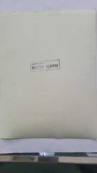 HÜLYA KOÇYİĞİT'İN KARDEŞİ NİLÜFER KOÇYİĞİT'İN ORİJİNAL BÜYÜK BOY 2'Lİ FOTOĞRAF SETİ - 24 x 18 cm ve 22 x 18 cm EBADINDA - NİLÜFER KOÇYİĞİT, BERABERİNDEKİLERLE NEŞE İÇİNDE SOHBET EDERKEN ÇEKİLMİŞ 2 FARKLI KARE