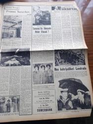 Yeni İstanbul Gazetesi - Turkish Newspaper - 4 Temmuz 1953 - prim siyaseti yazan Namık Zeki Aral Başmakale - Millet Partisi hakkında takibat başladı - İzmir'de neşredilen beyanname Millet Partisi öldü yaşasın millet - Polonya'da kanlı isyanlar başladı - Doktor Raif Yesari'nin evinde başsavcı arama yaptı - Wimbledon tenis turnuvası şampiyonu Victor Seixos fotoğraf - CHP yeni genel idare kurulu toplantı halinde fotoğraf - İsmail Rüştü Aksal CHP genel idare kurulundan istifa mı etti - 1 milyon 123 bin dolarlık mermi imal edeceğiz - Fuat Köprülü Yarın trenle Atina'ya gidiyor - Adnan Menderes Ankara'da - Türkiye güzellik kraliçesi Ayten Akyol amerika'ya hareket etti - döner ayna yazan Halide Edip Adıvar Yazı Dizisi - Afiş sergisi açıldı fotoğraf - Prens Sabahattin hayatı ve sosyolojisi yazan Nurettin Şazi Kösemihal - İzmir fuarından kaçırılan Kaplan - berlin'den tanklar çekiliyor - Mısır'da sansür kaldırıldı - meşhur falcı Johannes Vehlow fotoğraf - Dede Korkut yazan Eflatun Cem Güney