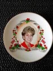 PRENSES DIANA PORSELEN HATIRA TABAK. NADİR ÜRÜN.