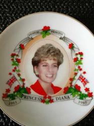 PRENSES DIANA PORSELEN HATIRA TABAK. NADİR ÜRÜN.