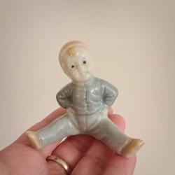 Yüzyıl Ortası Porselen Çocuk Biblosu