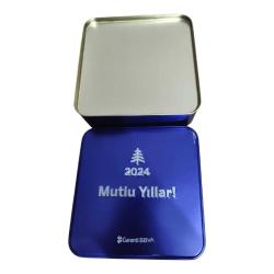 Garanti Bankası ''Mutlu Yıllar 2024'' Kabartma Yazılı Metal Çikolata Kutusu