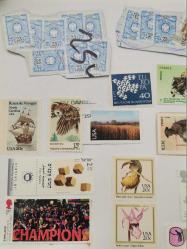 YERLİ YABANCI  KULLANILMIŞ ZARFA YAPIŞIK  DAMGALI DAMGASIZ   PUL  LOTU