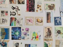 YERLİ YABANCI  KULLANILMIŞ ZARFA YAPIŞIK  DAMGALI DAMGASIZ   PUL  LOTU