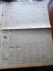 Yeni İstanbul Gazetesi - Turkish Newspaper - 1 Mart 1953 - iç politikamızın başlıca gayeleri yazan Mustafa Nermi Başmakale - Türkiye Yunanistan Yugoslavya arasında üçlü muahede dün imzalandı - Celal Bayar ve Adnan Menderes Yunan ve Yugoslav Dışişleri vekilleri ile bir arada fotoğraf - Üç memleket Dışişleri vekili elele fotoğraf - İran Şahının Avrupa seyahati karışıklıklara sebep oldu - 1953 bütçe kanunu dün kabul edildi - Verem Savaş derneği kongresinde Hadise fotoğraf - küçük insanlar yazan Faik Baysal Yazı Dizisi - büyük kardeşim Atatürk anlatan Makbule Atadan Yazı Dizisi - pazar saatleri yazan Bedii Faik - lanetli mahalle yazan Mehmet Davaz Yazı Dizisi - burç falı - ondokuzuncu asır İstanbul asayişi Nazım Yücelt - birleşik Amerika yeni Roma Büyükelçisi Bayan Luce fotoğraf - batı müziği sanatkarları Charles Gounod - dünya mutfaklarını dolaşalım Arnavutluk yazan Ayşe Nur - Queen Mary New York'ta rıhtıma nasıl yanaştı - Puro tuvalet sabunu - Jawa motosiklet - Çapamarka - Tural