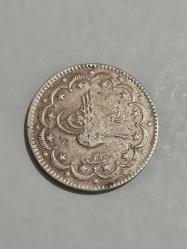 Sultan Abdülhamit Han 10 Kuruş orjinaldir 1293/33  Kulptan izi vardır